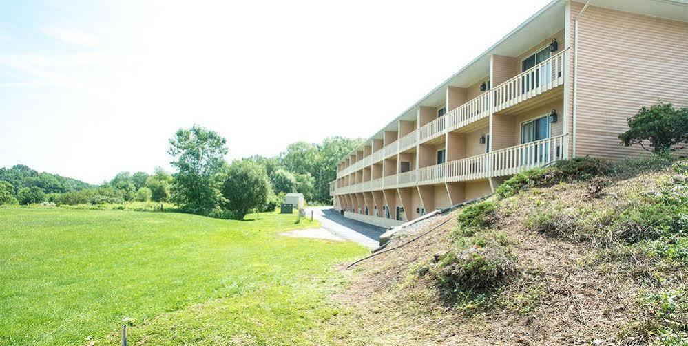 Hampton Falls Inn Exteriér fotografie